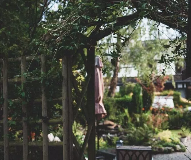 Pensão Oakfold House