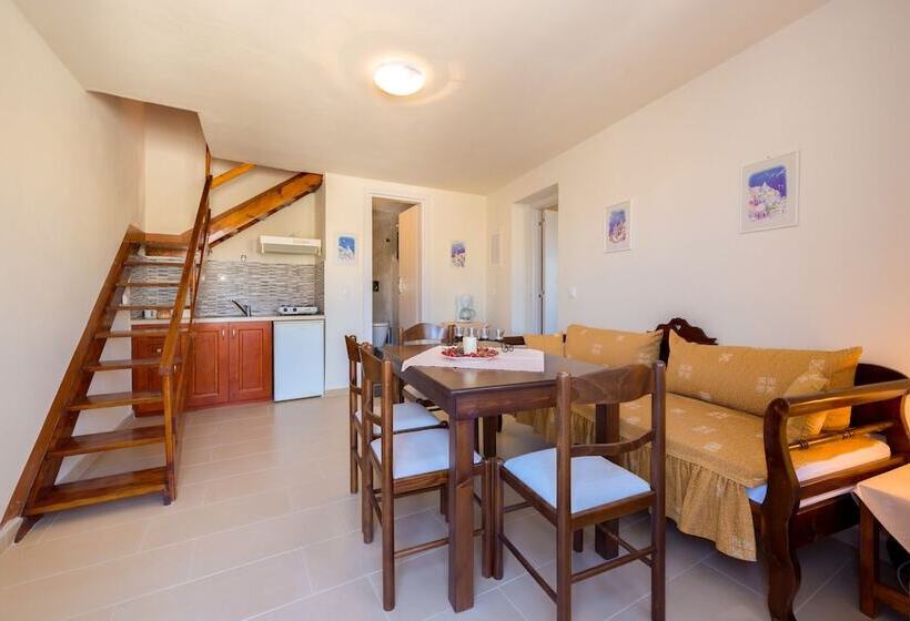 Pension Villa Aegeon