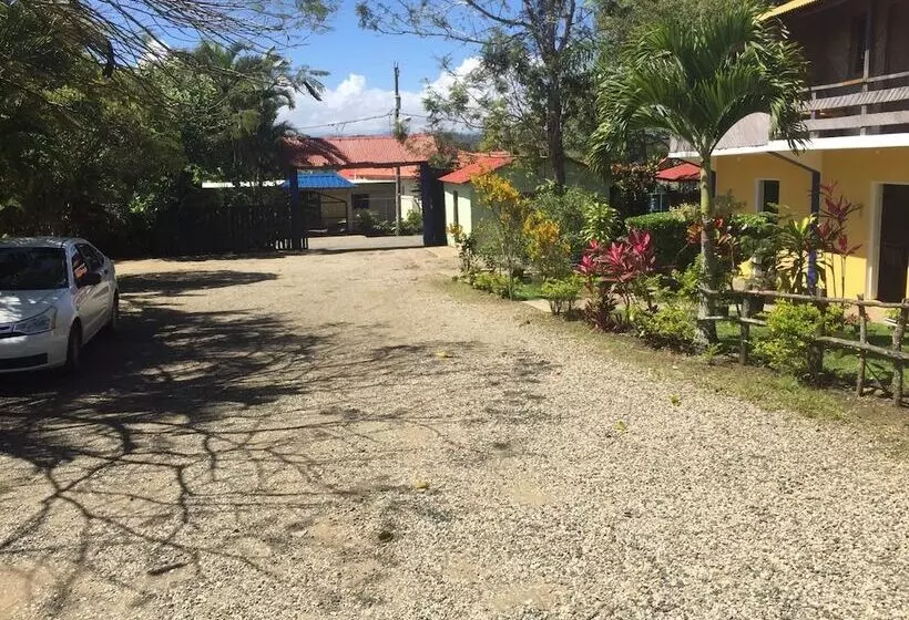 استراحتگاه Los Bohios Campo Anil