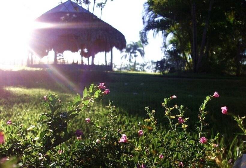 استراحتگاه Los Bohios Campo Anil