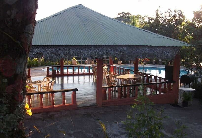 استراحتگاه Los Bohios Campo Anil