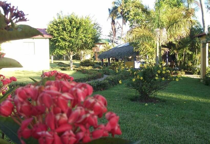 استراحتگاه Los Bohios Campo Anil