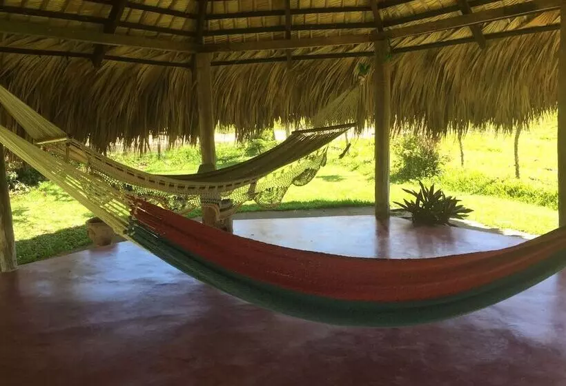 استراحتگاه Los Bohios Campo Anil