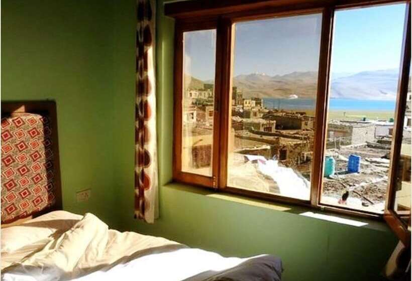 Tih Tsomoriri Hotel Lake View