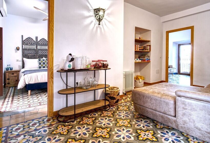 민박 La Vieja Botica