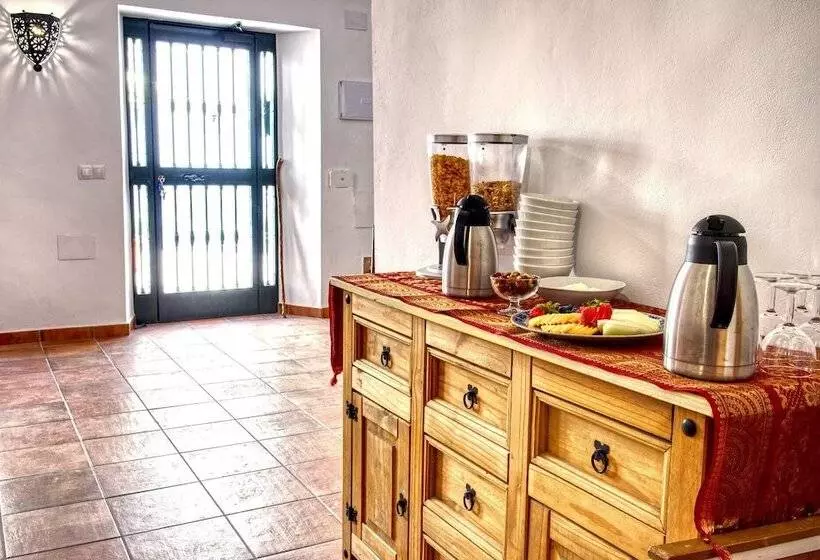 Aamiaismajoitus (B&B) La Vieja Botica