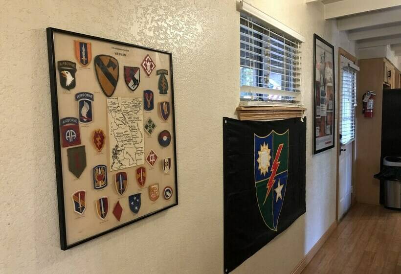 Mountain Harbor Forest View Lodge Cottage By Redawning