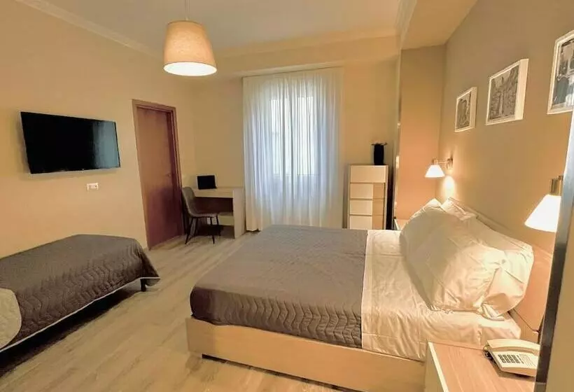 Hotelli Albergo Ristorante Belsito Fiuggi Nhost