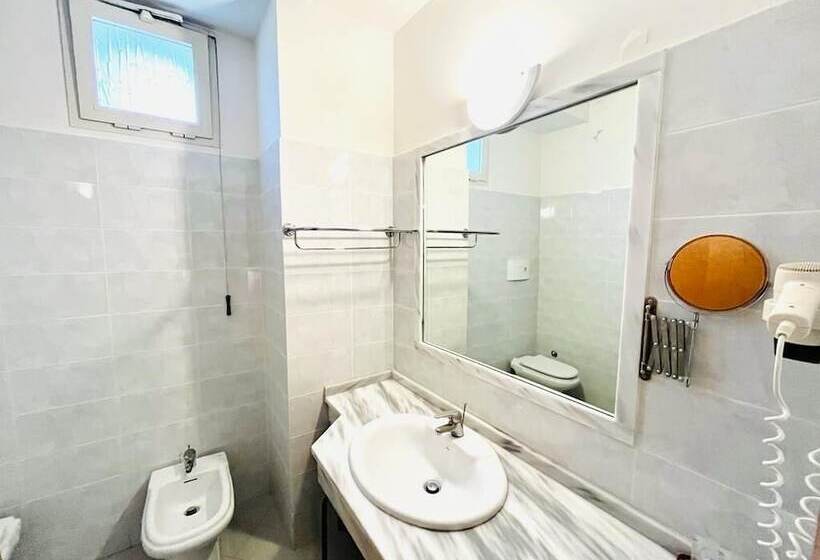 Отель Albergo Ristorante Belsito Fiuggi Nhost