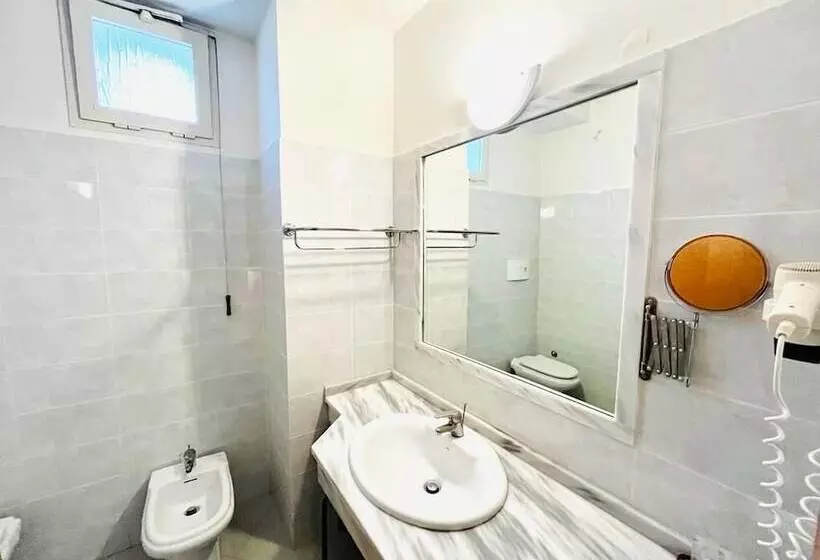 Hotelli Albergo Ristorante Belsito Fiuggi Nhost