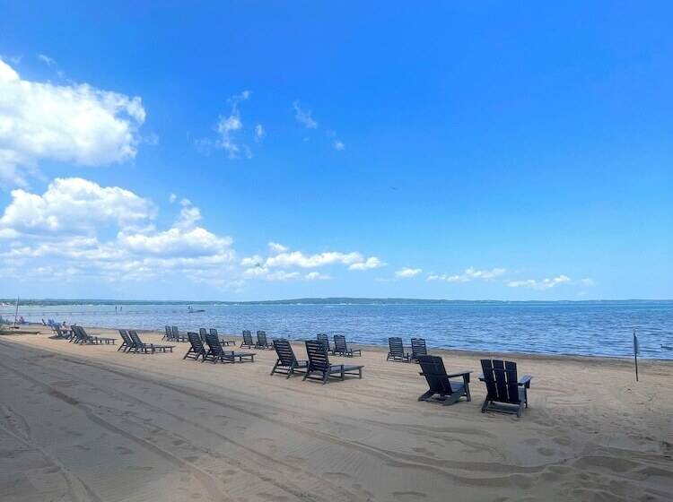 فندق Alexandra Inn