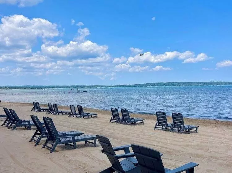 Hotelli Alexandra Inn