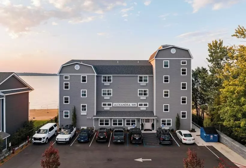 Hotelli Alexandra Inn