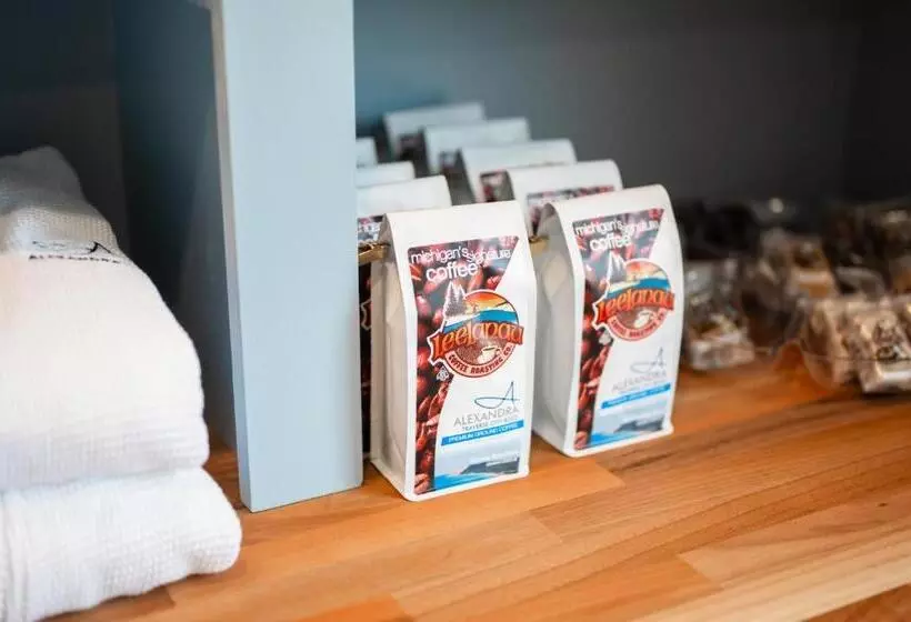 Hotelli Alexandra Inn