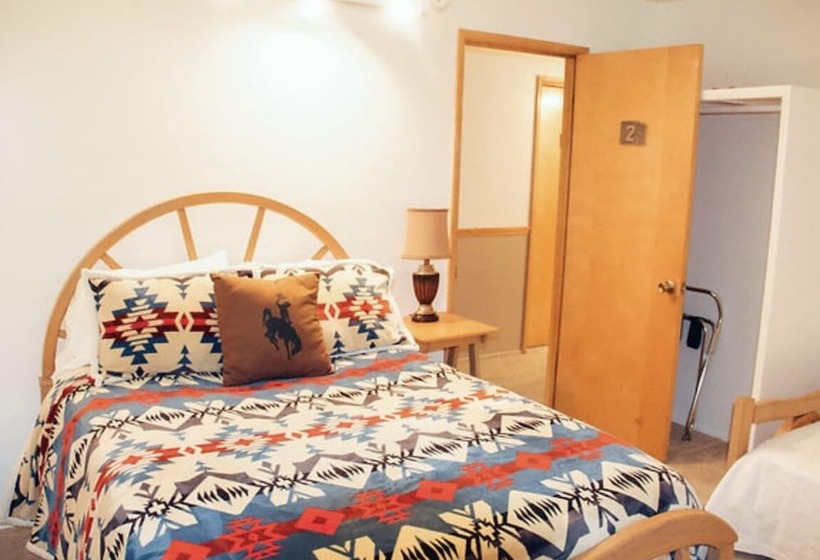 Отель Boulder Lake Lodge