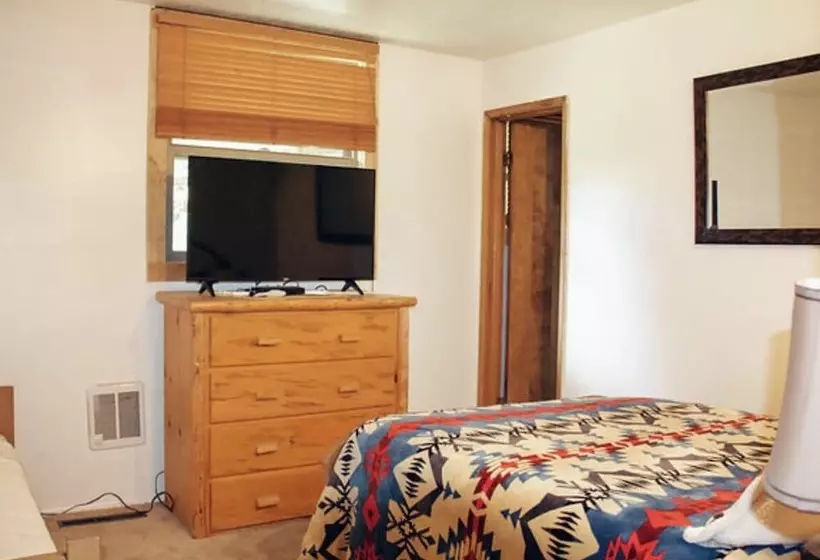 Hotelli Boulder Lake Lodge