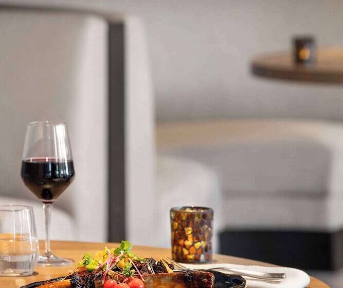 فندق Doubletree By Hilton Abilene Downtown Convention Center