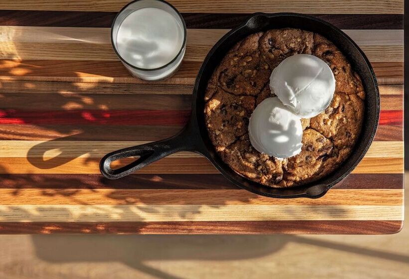 فندق Doubletree By Hilton Abilene Downtown Convention Center