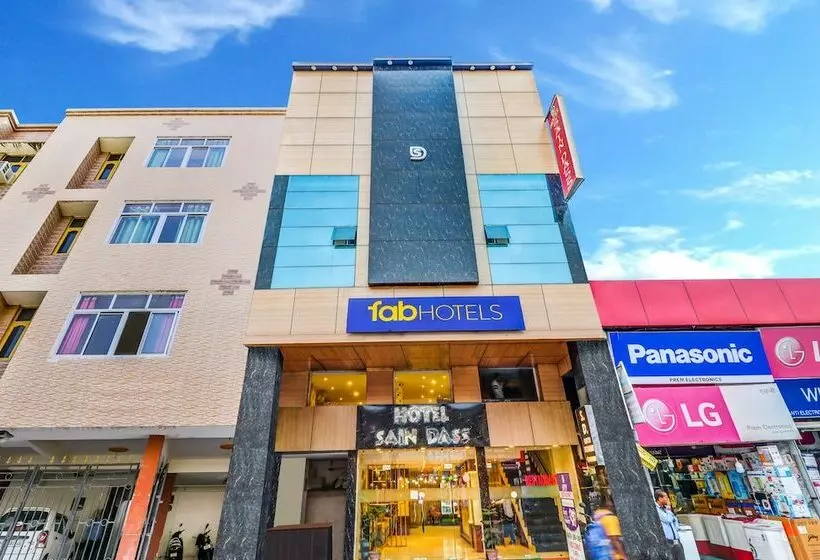 Fabhotel Sain Dass
