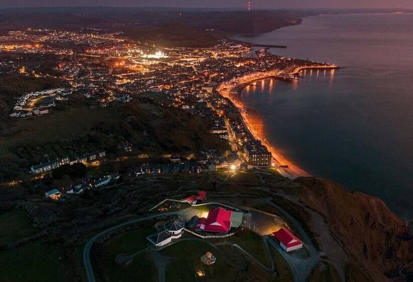 בית מלון כפרי Forester S Retreat Glamping Cambrian Mountains