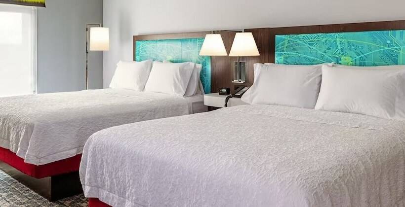 ホテル Hampton Inn & Suites Indianapolis West Speedway