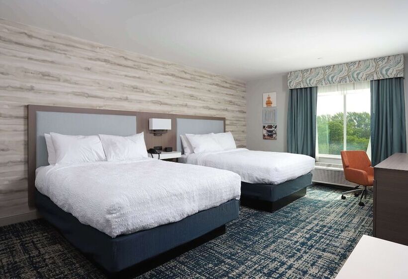 Hotel Hampton Inn & Suites Manistee Waterfront