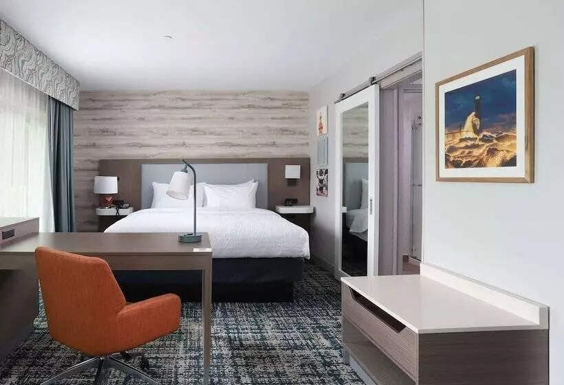 Hotelli Hampton Inn & Suites Manistee Waterfront