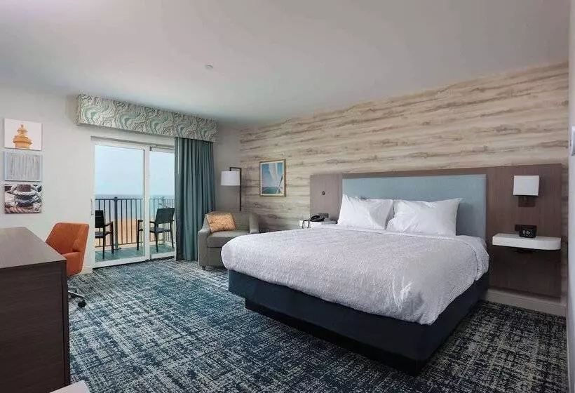 Hotelli Hampton Inn & Suites Manistee Waterfront