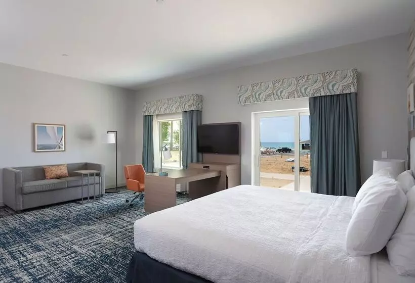 Hotelli Hampton Inn & Suites Manistee Waterfront