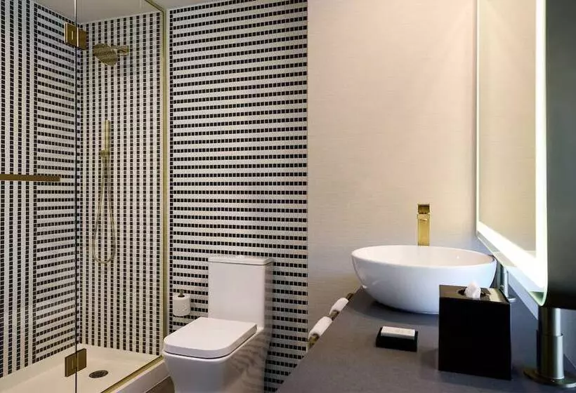 هتل Renaissance New York Harlem