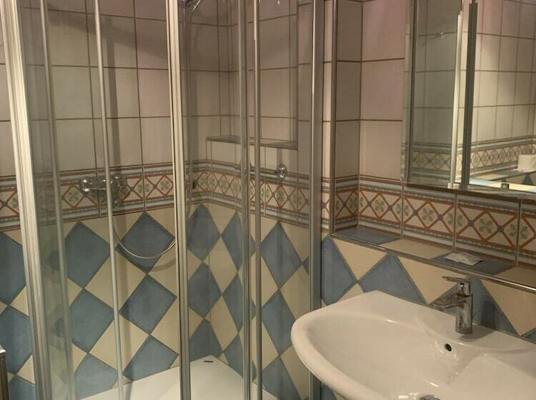 فندق Restaurant Maien