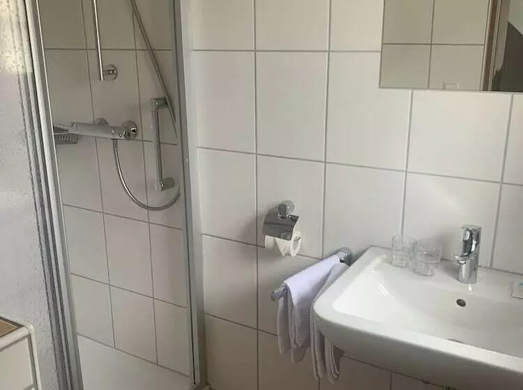 Hotelli Restaurant Maien