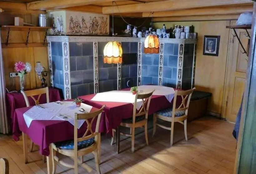 Hotelli Restaurant Maien