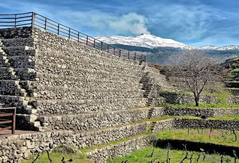 هتل روستایی Etna Quota Mille