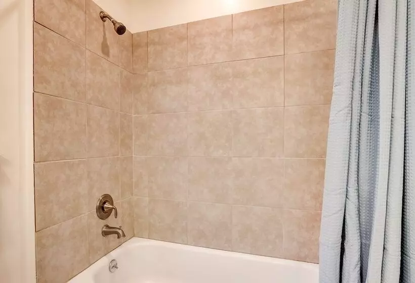 Hotelli Tahoe Mountain Inn