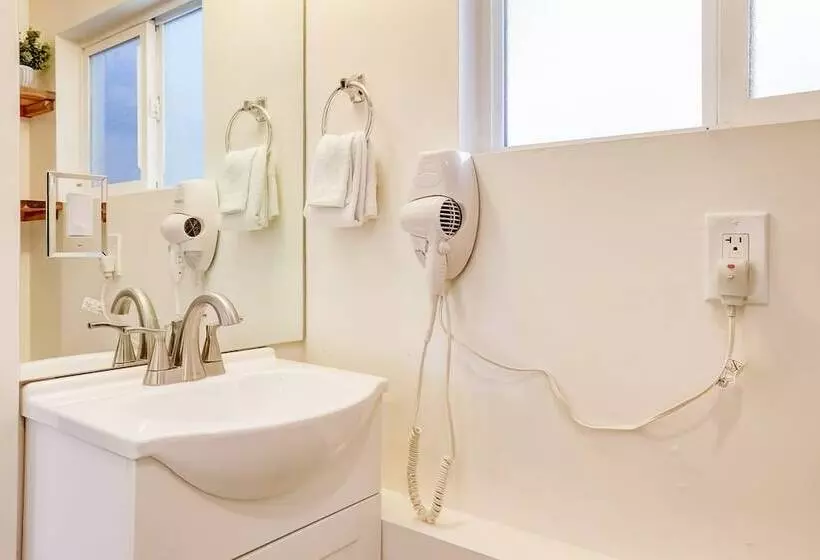 Hotelli Tahoe Mountain Inn