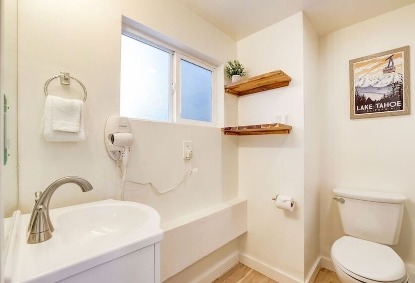 فندق Tahoe Mountain Inn