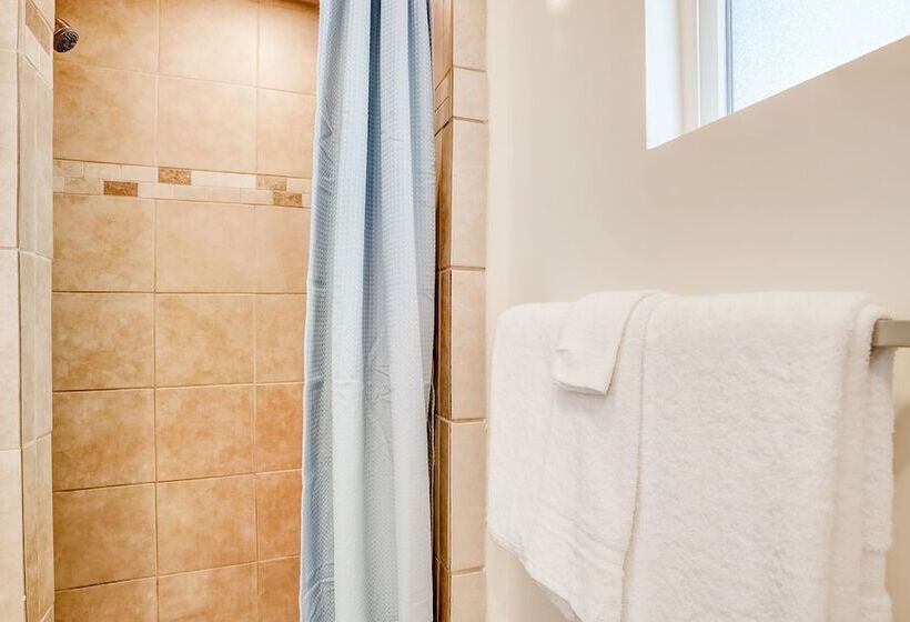 فندق Tahoe Mountain Inn