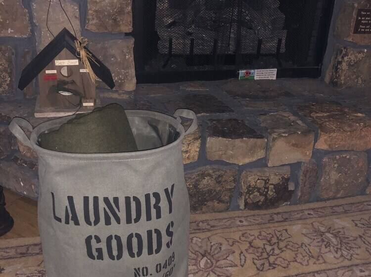 Mountain Harbor Forest View Lodge Cottage By Redawning