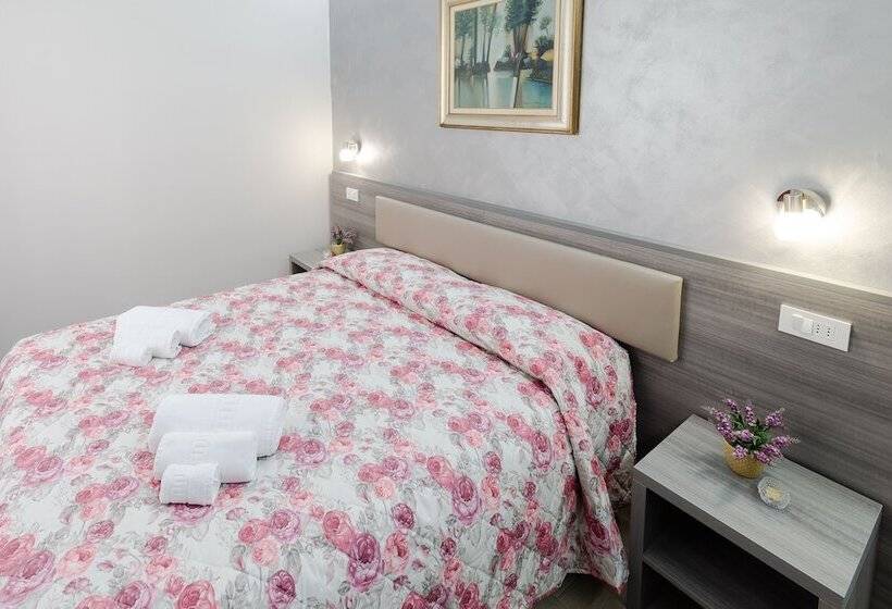 פנסיון Affittacamere Alessia