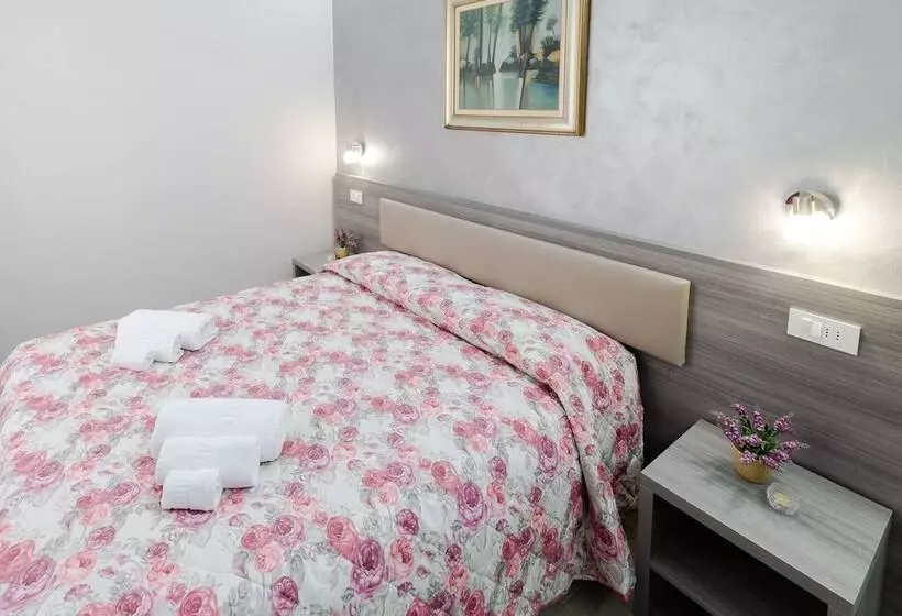 ペンション Affittacamere Alessia