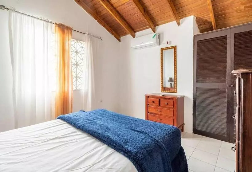 اقامتگاه Impeccable 2 Bed House In Montego Bay