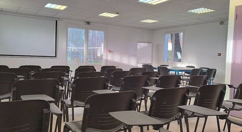 리조트 Domaine De La Presqu île