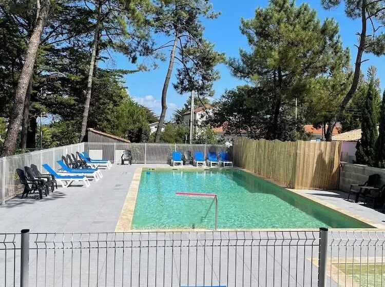 リゾートホテル Domaine De La Presqu île