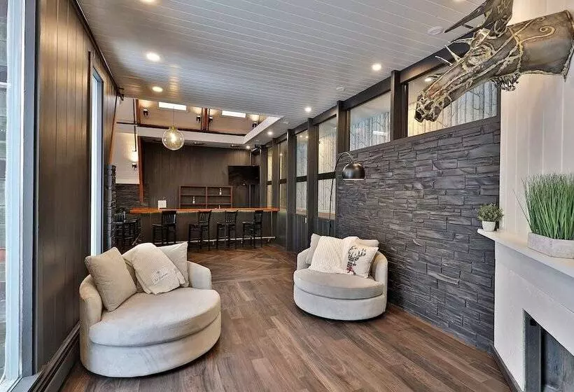 The Birch Ridge: 3 Private Guest Rooms W/ Ensuite Bathrooms, Wifi & Great Shared Spaces! Block B 3 B
