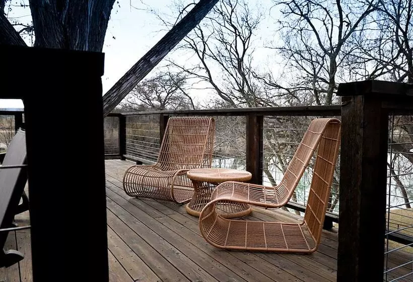 Treetop River Cabins On The Guadalupe River