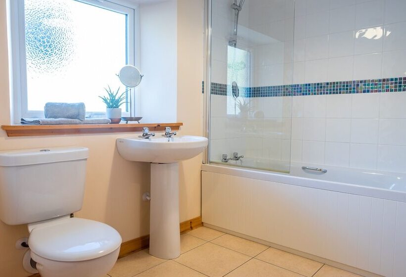 Wynford Holiday Cottages