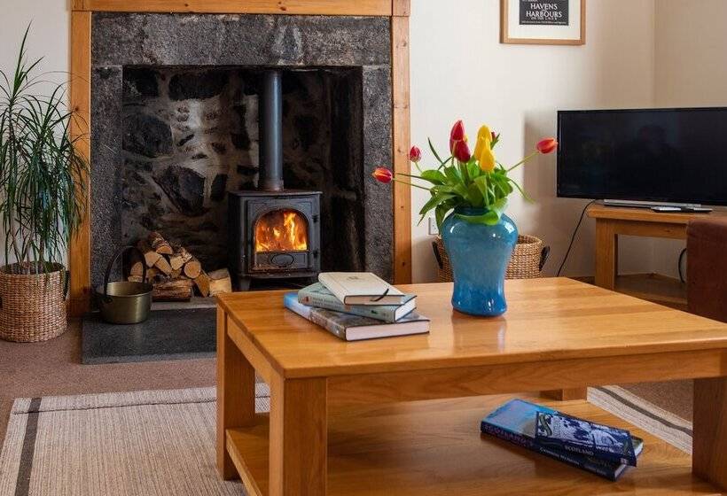 Wynford Holiday Cottages