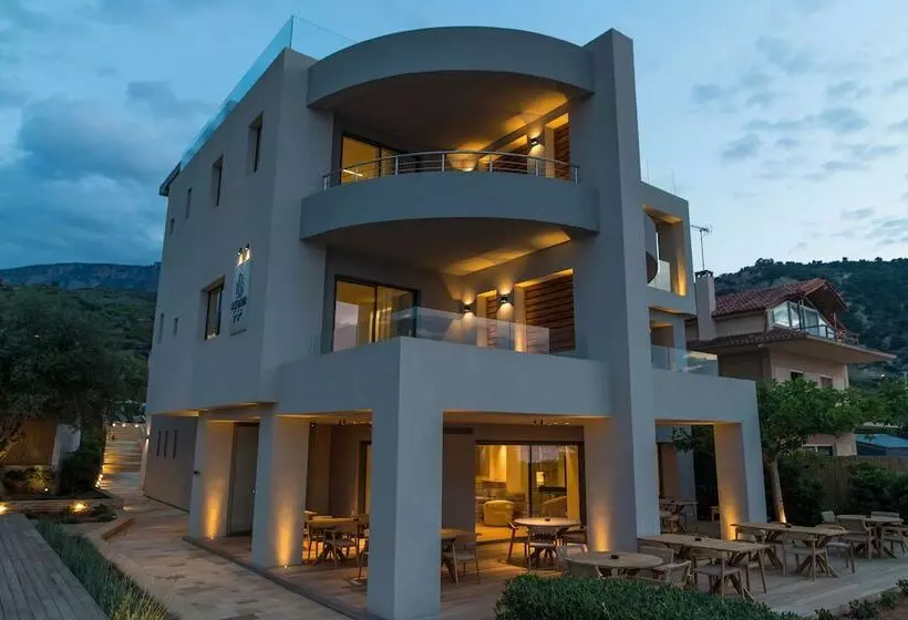 Hotelli Alissachni Seaside