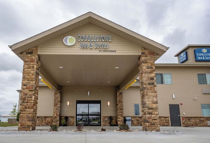 Otel Cobblestone Inn & Suites   Sheldon